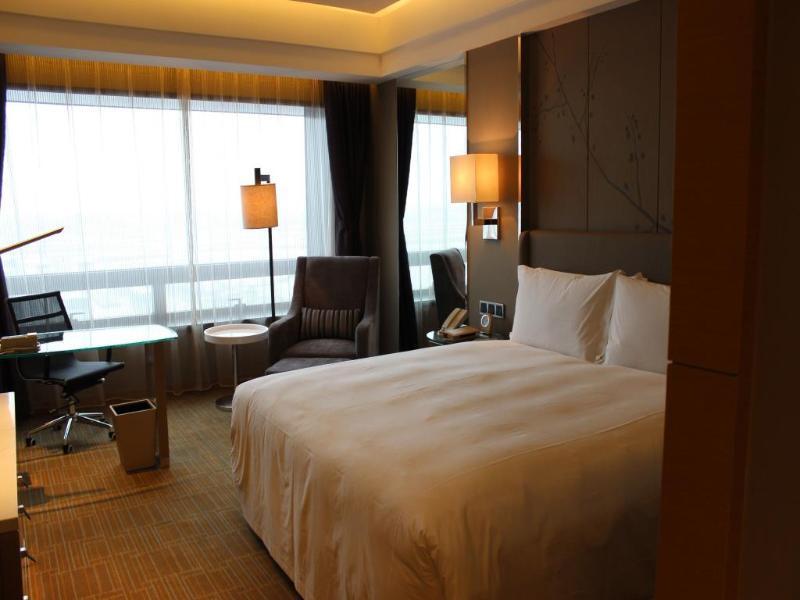Boyue Shanghai Hongqiao Airport Hotel - Air China Esterno foto